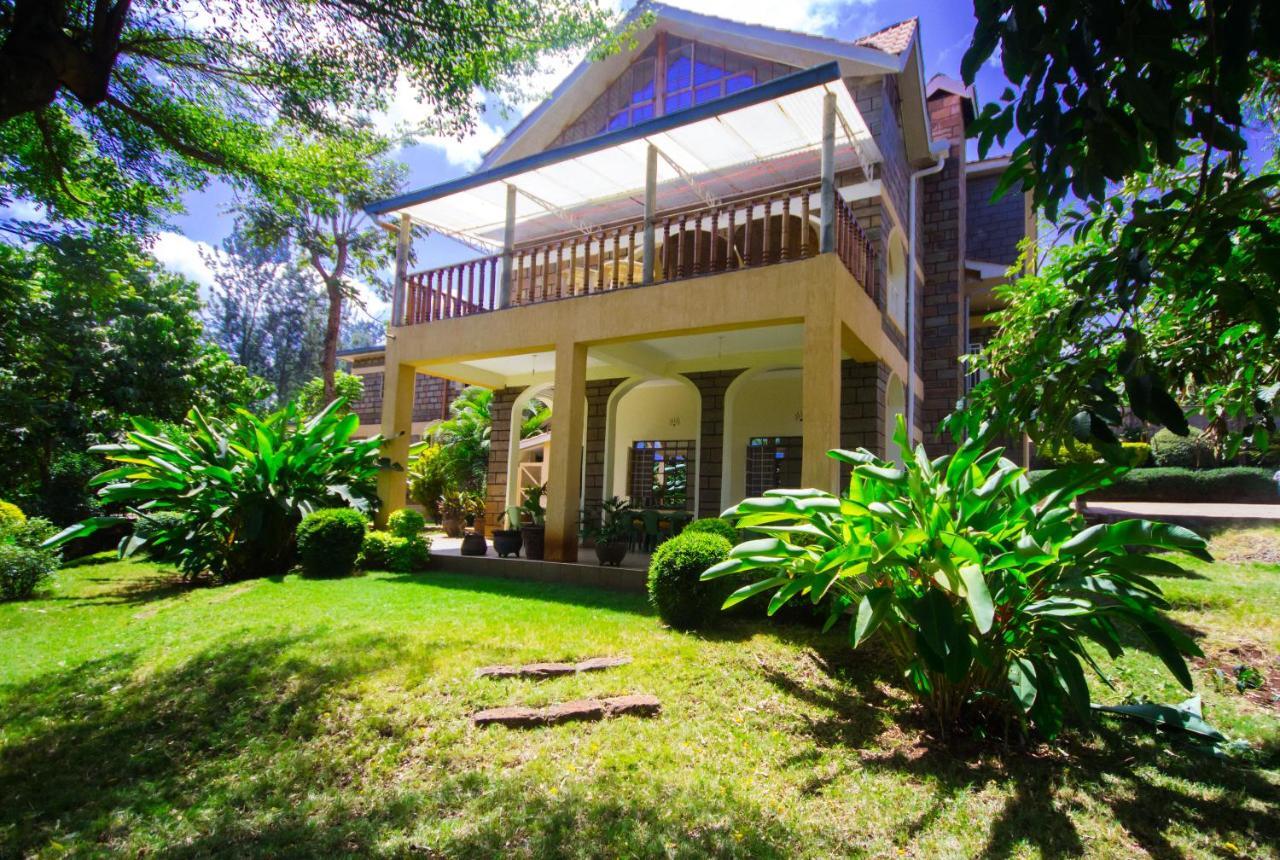 Mjini Riverfront Gardens Bed & Breakfast エクステリア 写真